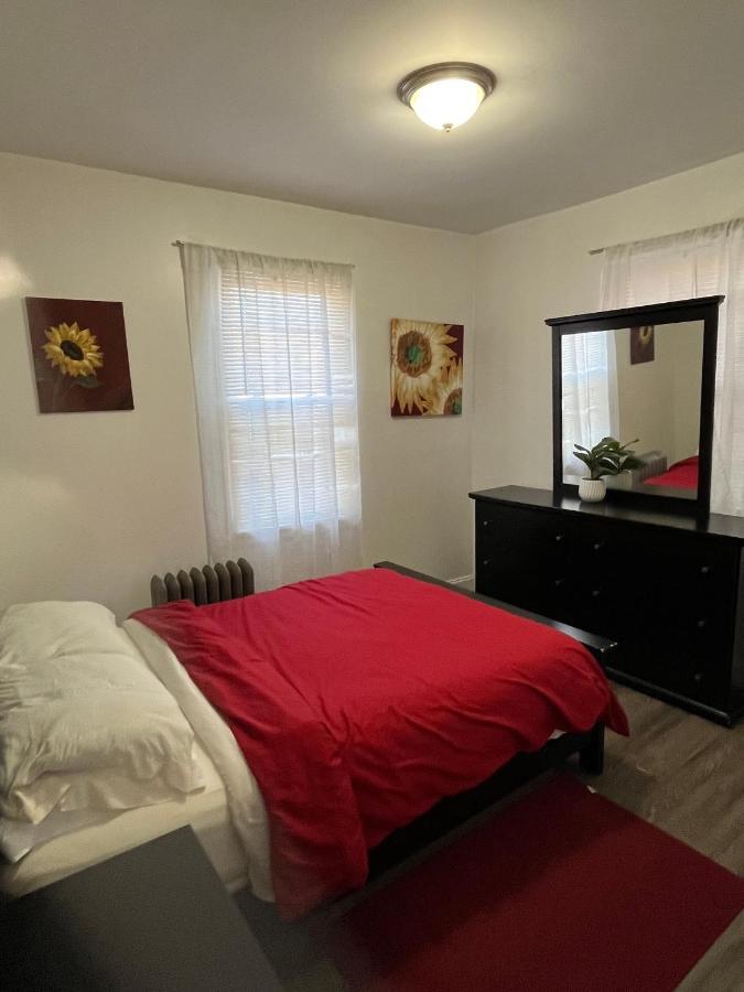 Belleville Three Bed One Bath Apt 25 Mins To Nyc מראה חיצוני תמונה