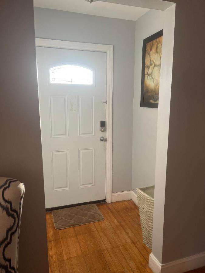 Belleville Three Bed One Bath Apt 25 Mins To Nyc מראה חיצוני תמונה