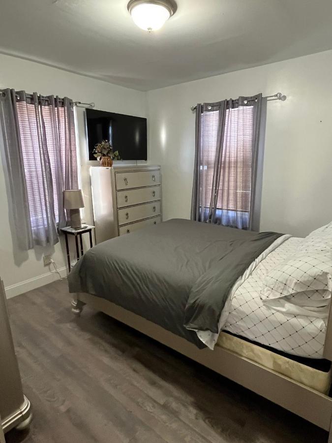 Belleville Three Bed One Bath Apt 25 Mins To Nyc מראה חיצוני תמונה